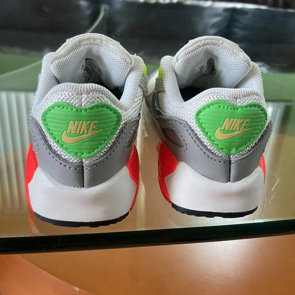 Nike sz 6c